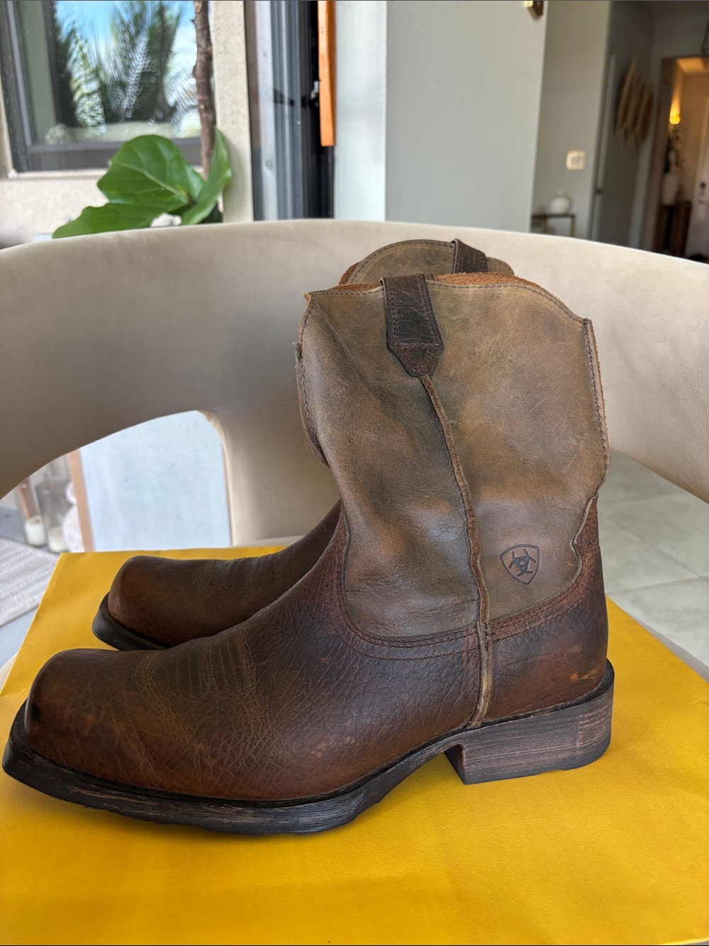 Ariat Men's Brown Leather Boots - Picture 6 of 11